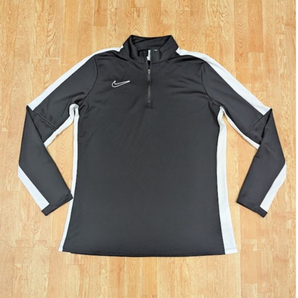 Nike Women's Dri-Fit Academy Soccer Lightweight 1/4 Zip Large Black